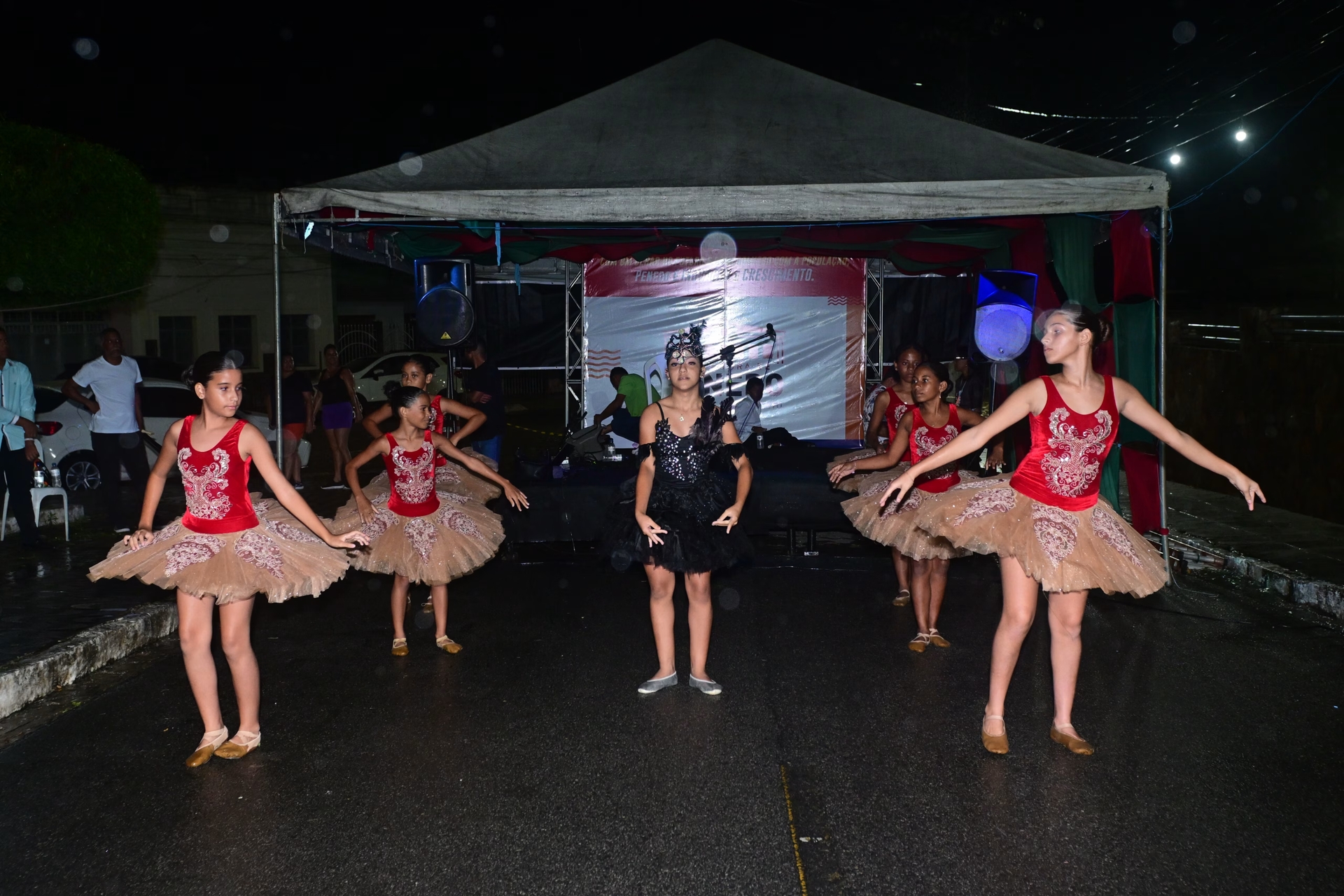 Cultura Presente transforma Praça Clementino em espaço cultural