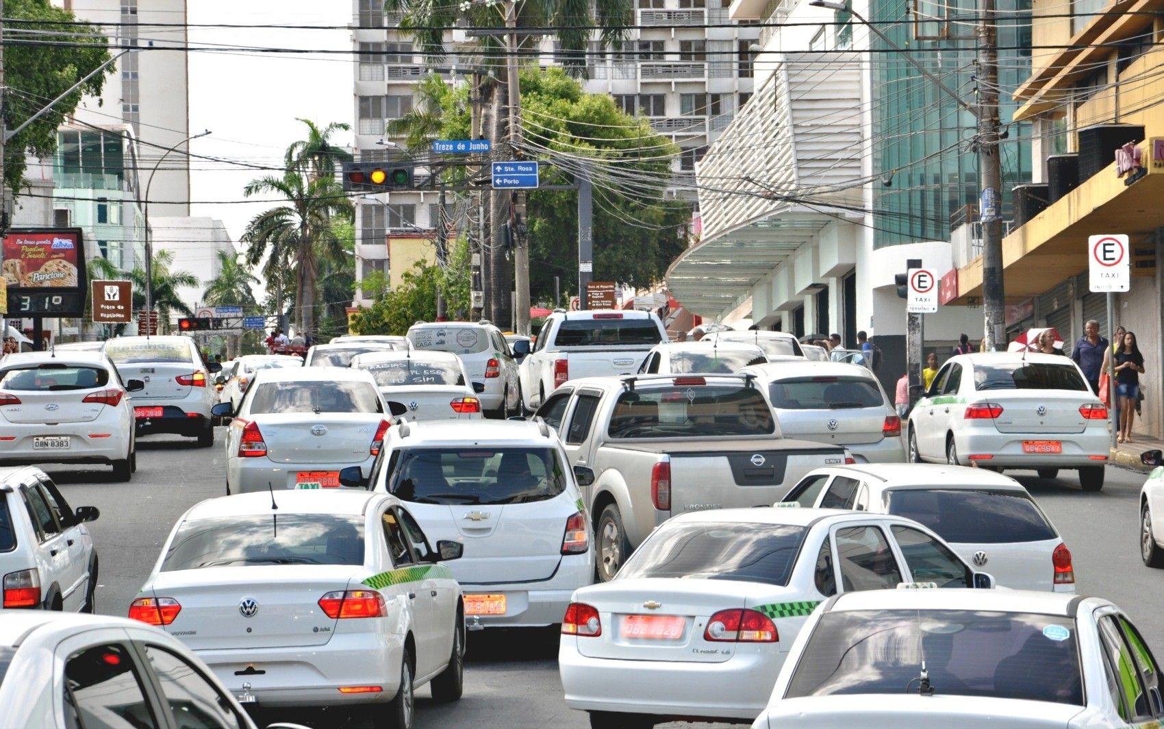 Trânsito em Cuiabá altera com Parada LGBTQIA+ e eventos
