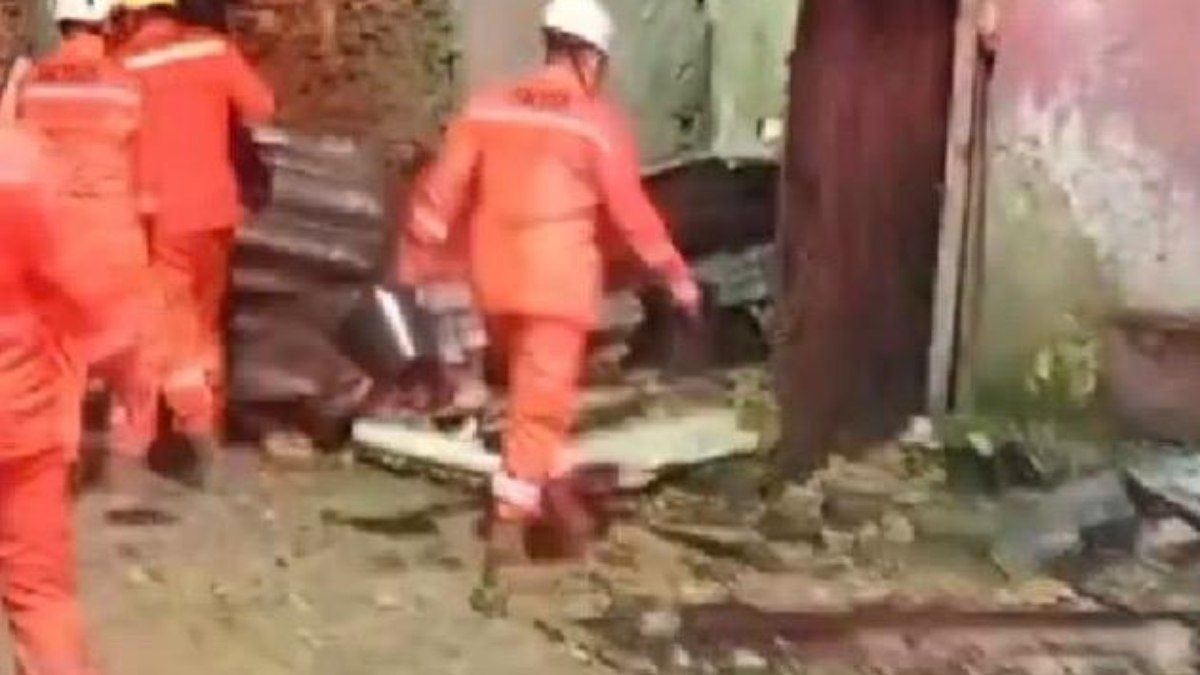 Desabamento de muro no Recife resulta em duas mortes