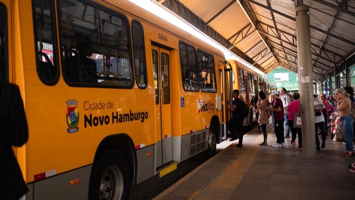 Prefeituras do RS restringem transporte público por falta de diesel