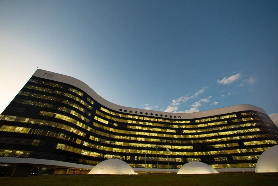 PL e PT receberão 30% do Fundo Eleitoral para 2026