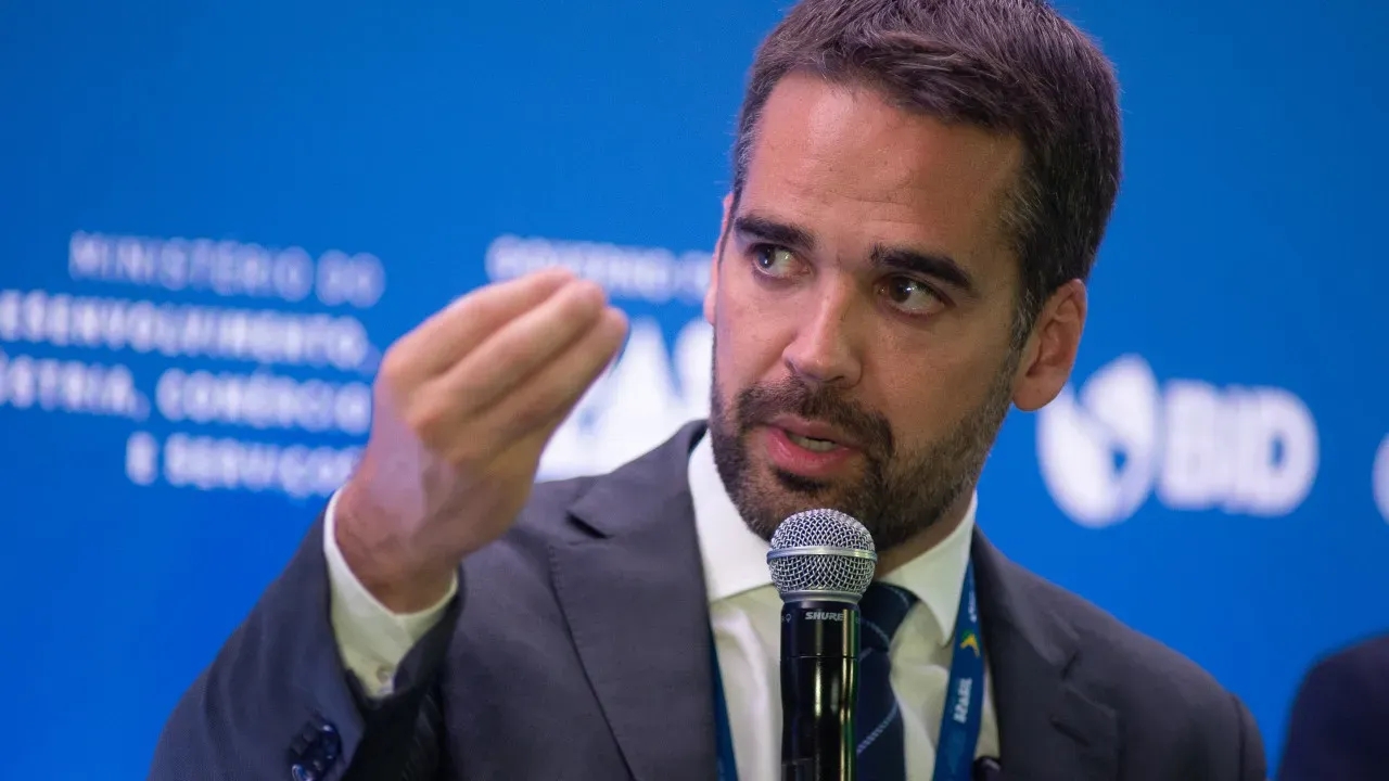 Eduardo Leite e o Manifesto pela Candidatura à Presidência