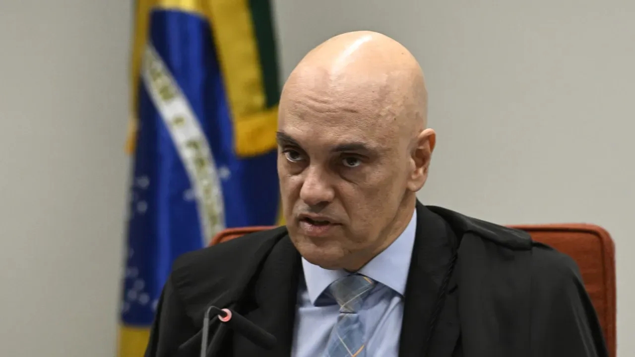 Decisão de Moraes impacta operações contra facções e lavagem