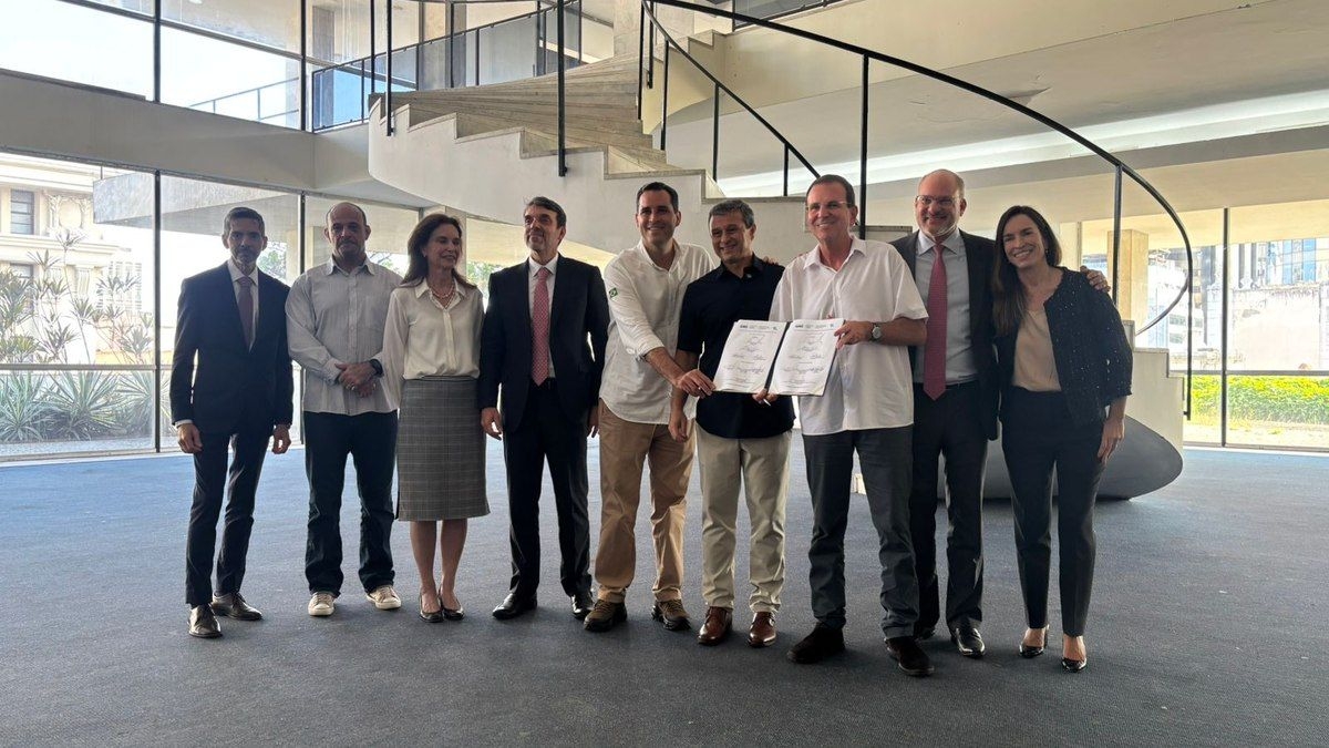 Prefeitura do Rio assina acordo com Jockey Club histórico