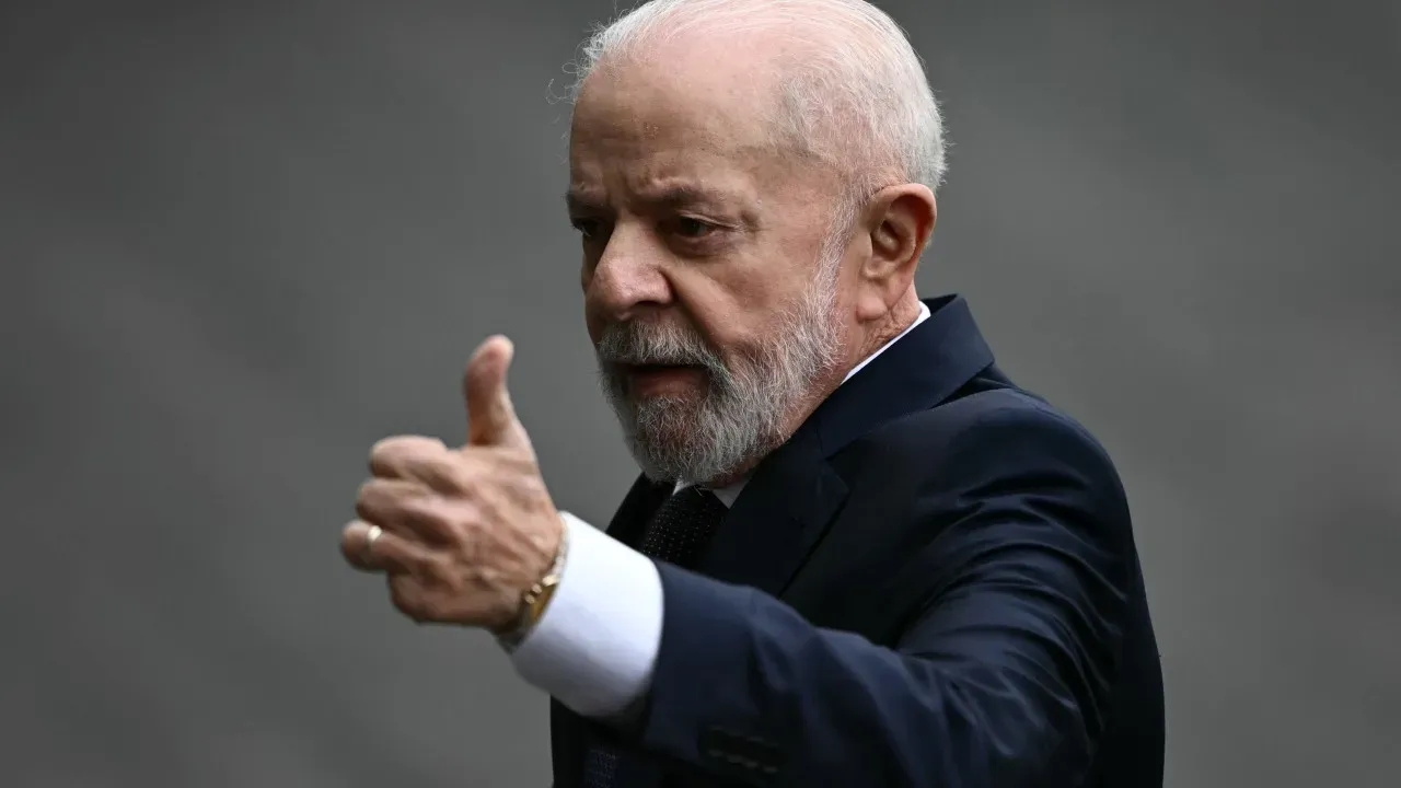 Lula destaca importância da indústria farmacêutica no SUS