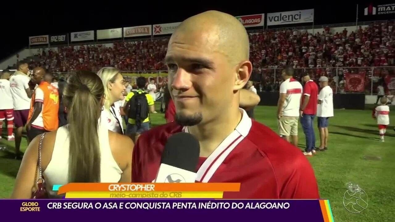CRB celebra pentacampeonato com ensaio especial