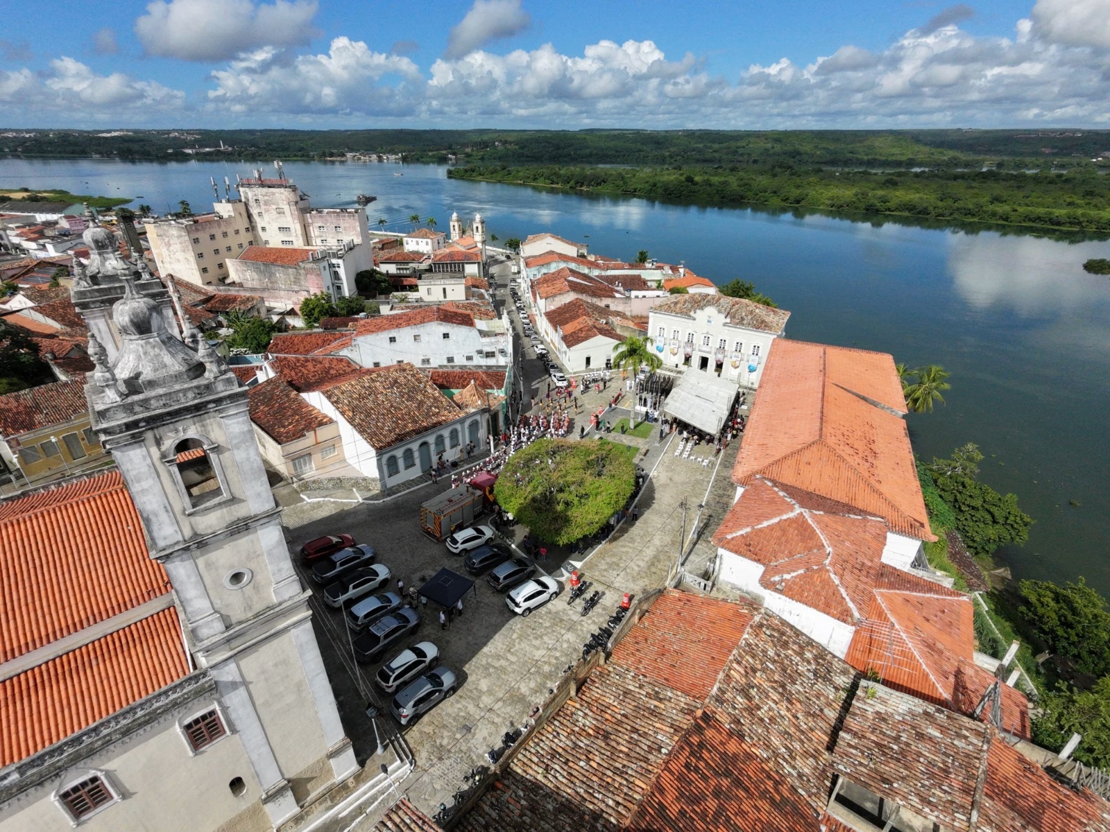 Penedo completa 390 anos com festa e desenvolvimento