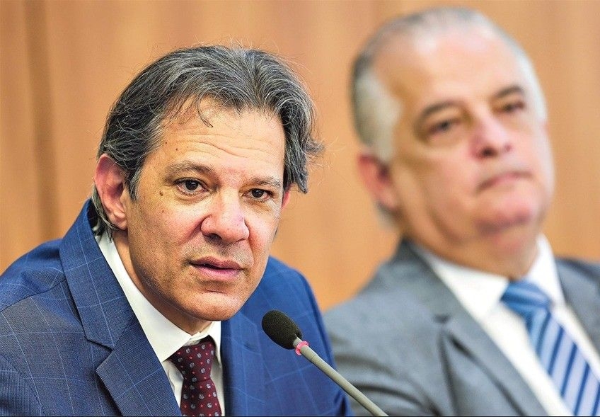 Haddad define França como vice e Tebet e Marina disputam Senado
