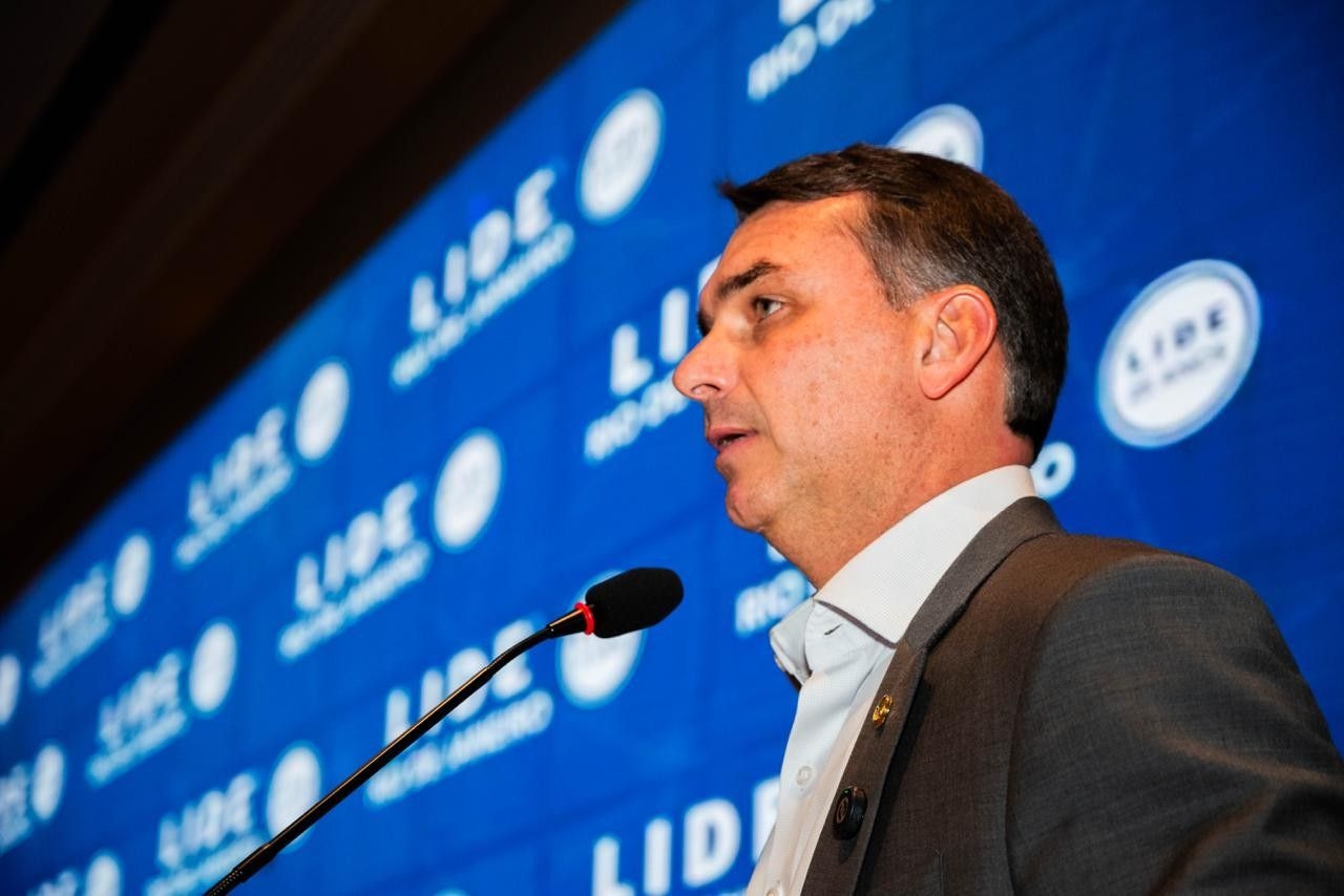 Jantares de Flávio Bolsonaro com empresários da Faria Lima