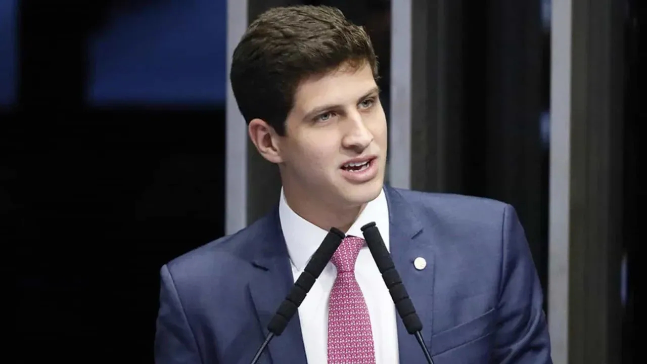 João Campos lidera eleição em Pernambuco com 50%