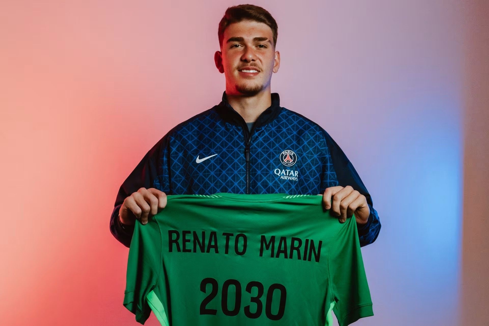 Renato Marin brilha no PSG e ganha destaque na França