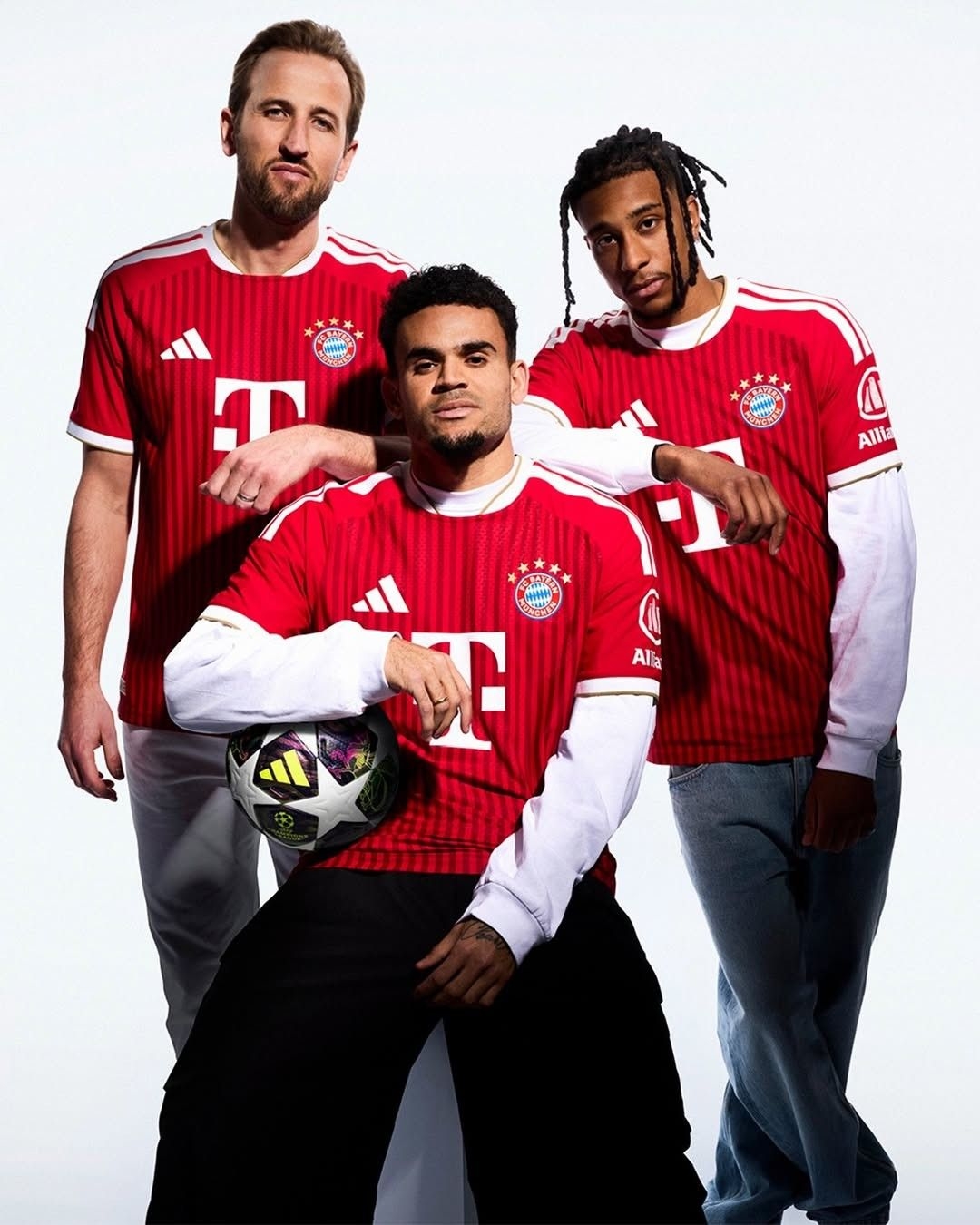 Bayern de Munique apresenta novo uniforme para a Champions League